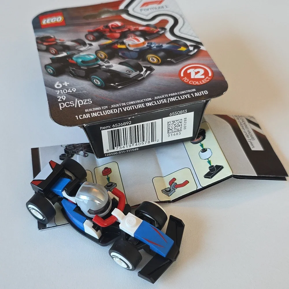 Lego Formula F1 Collectible Race Cars 71049 white and blue